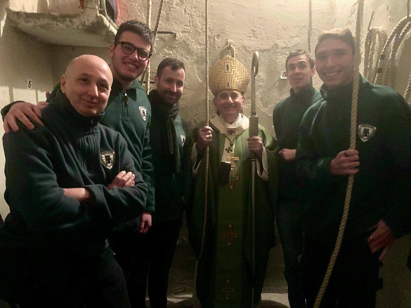 Foto di gruppo con il nostro Arcivescovo Mons. Delpini